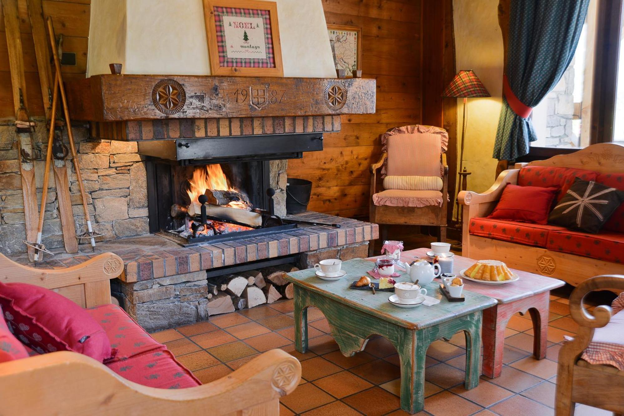 Hotel-Spa Le Morillon Charme & Caractere Екстериор снимка