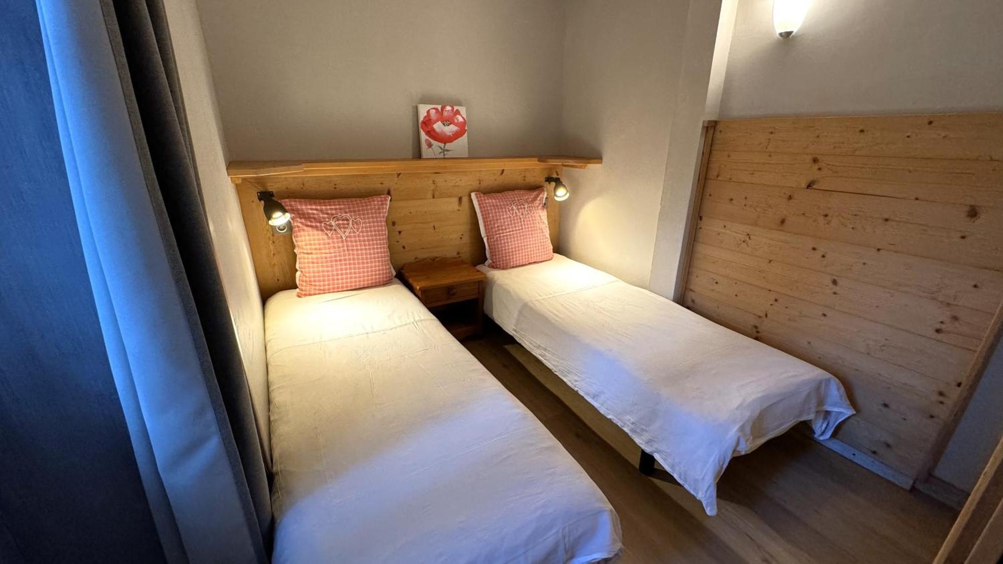 Hotel-Spa Le Morillon Charme & Caractere Екстериор снимка