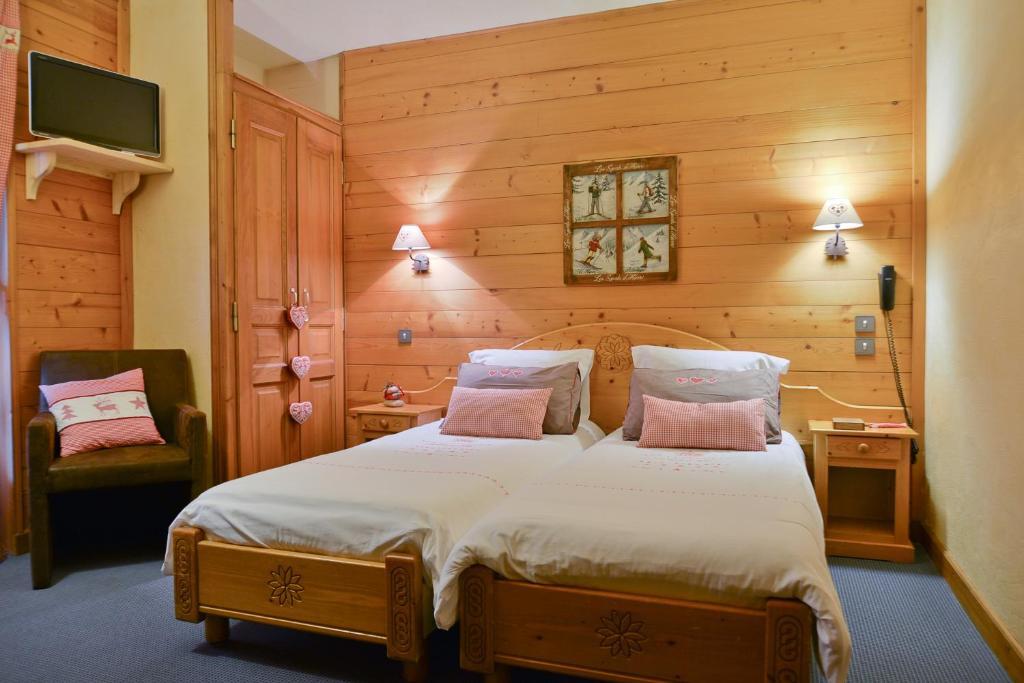 Hotel-Spa Le Morillon Charme & Caractere Стая снимка
