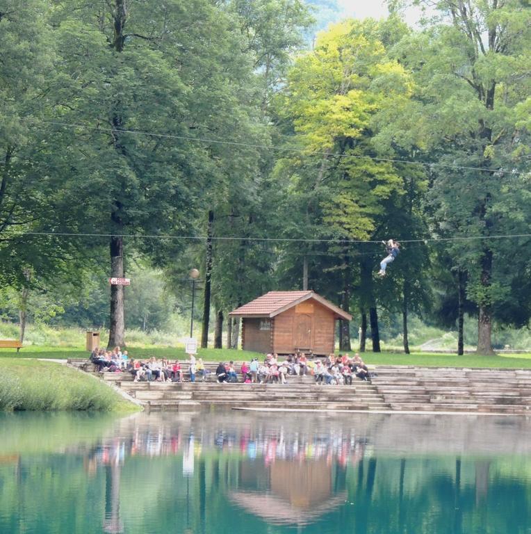 Hotel-Spa Le Morillon Charme & Caractere Екстериор снимка